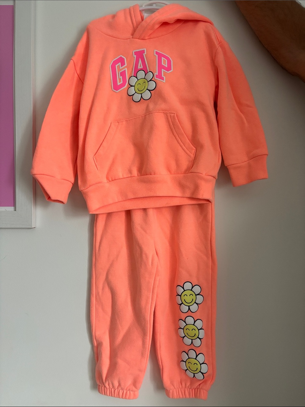 GAP Coral Pink Hoodie & Jogger Pajama Set with Smiley Daisy